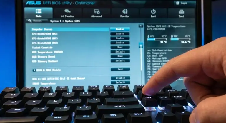 Wchodzenie do BIOS / UEFI na komputerze